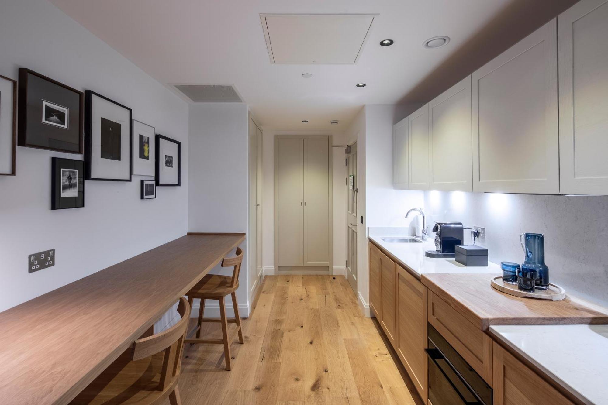 Cheval Old Town Chambers Aparthotel Εδιμβούργο Εξωτερικό φωτογραφία A kitchen at the London Design School