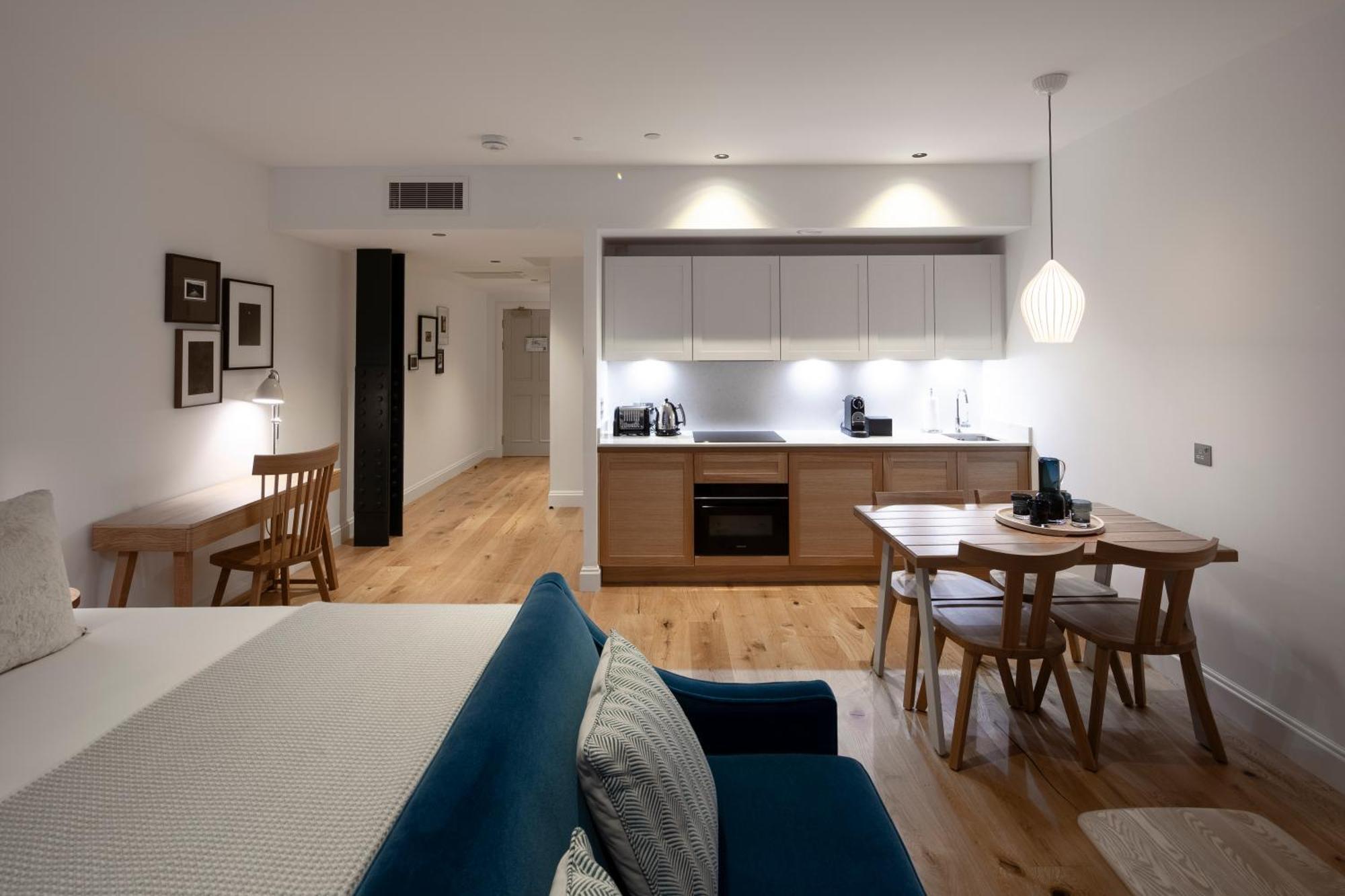 Cheval Old Town Chambers Aparthotel Εδιμβούργο Εξωτερικό φωτογραφία A typical apartment interior